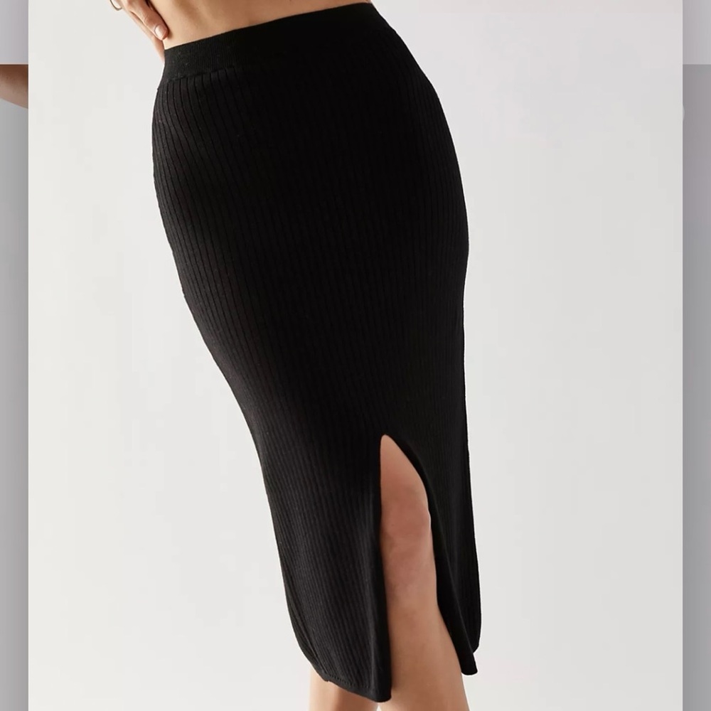 Black Free People Skyline Midi Skirt‎